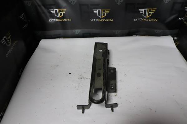 FORD TRANSİT 100 L-S-V ÇIKMA PARÇA  ARKA TAMPON KULAĞI SOL